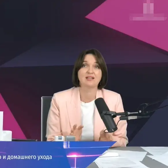 Especialistas russos - Linha Cosmeceutica ZQ -II Aplicação combinada com equipamento fotoelétrico